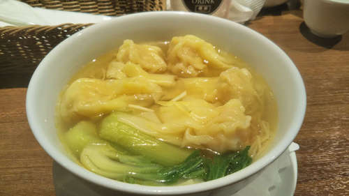 DSC_0069糖朝（日本橋）海老ワンタン香港麺.jpg