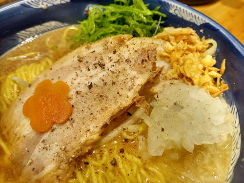 なかご(赤坂見附/永田町)純粋豚そば 背脂焦がし醤油 大盛A202110.jpg