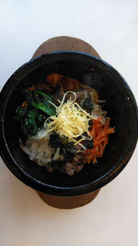 ぴょんぴょん舎GINZA UNA(銀座)ミニ全州石焼ビビンパA.jpg