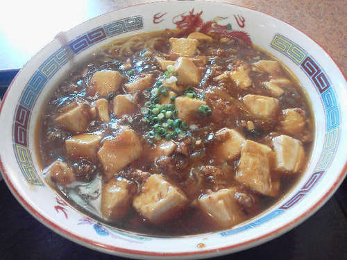 ミルクホール(永田町)麻婆ラーメン.jpg