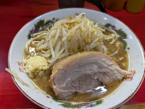 ラーメン鷹の目(川口)ラーメン(ミニ)ニンニクマシ@202502.jpg