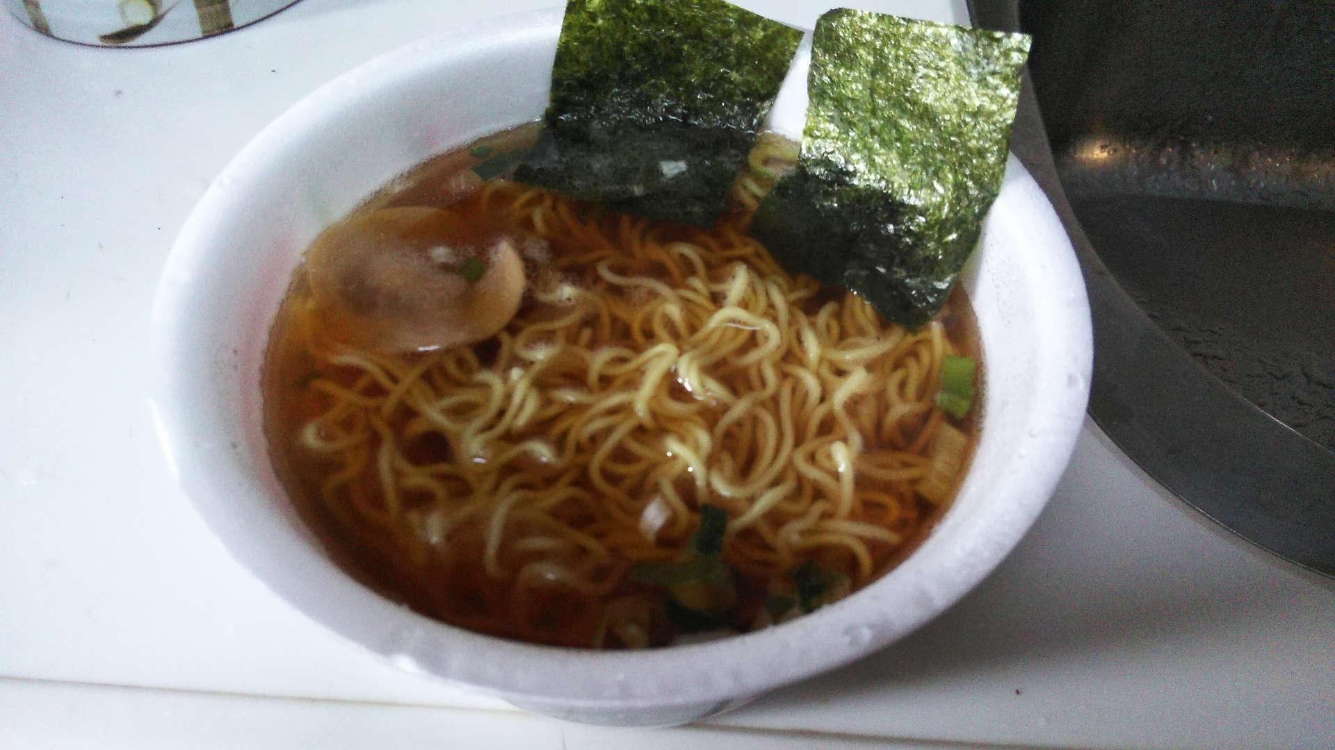 3 世田谷野沢ラーメン カップ麺 201811 まゆつばラーメンカフェうなぎ