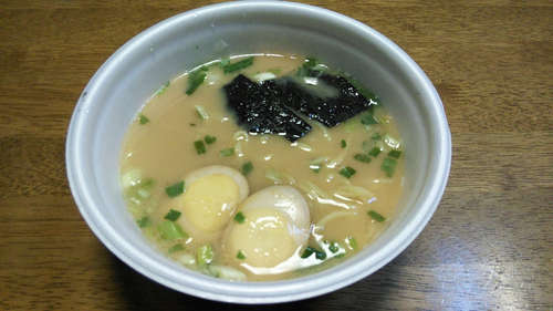 凄麺 復刻版 煮玉子らーめん(カップ麺)201811A.jpg