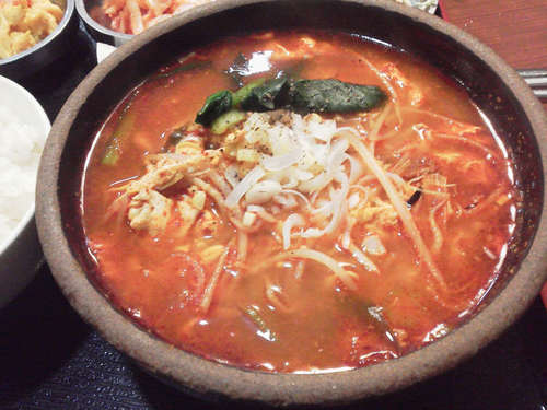 豚富(青山)ユッケジャンご飯A.jpg