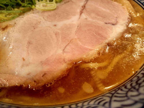赤坂麺道いってつ(赤坂/永田町)らーめんA202107.jpg